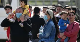 Мигрантам перекроют пути: в Госдуме предложили запретить въезд их семьям и ограничить переводы денег