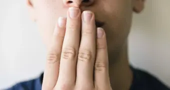 Детский мат по-взрослому: за что и когда будут наказывать родителей в Казахстане