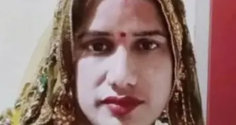 В Индии мужчина поджег знакомую за отказ общаться