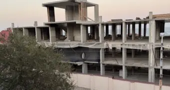 Выездной суд состоялся на месте спорной стройки на побережье в Актау