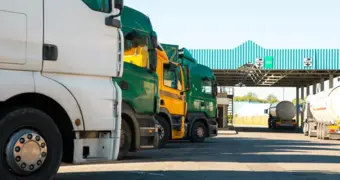 Казахстан упрощает правила пересечения грузов через границу