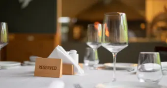 Жительница Мунайлинского района «вытрясла» с ресторана предоплату за той