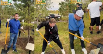 Backstreet Boys высадили деревья в Астане