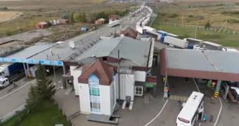 О заторах на границе с Россией сообщили в минтранспорта РК
