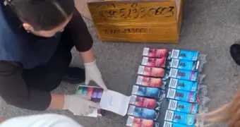 Жительницу Мунайлы задержали с партией контрабандных вейпов