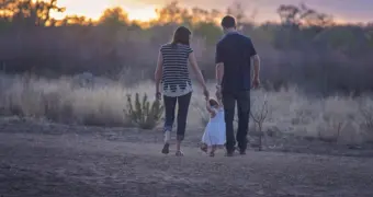 Какие фразы вредят ребёнку: психолог перечислила восемь высказываний, которых следует избегать