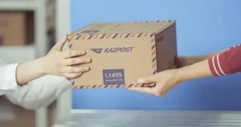 Казахстанцы столкнулись с запретом на отправку посылок в США