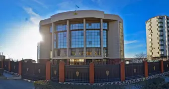 Под колесами автомобиля: стали известны подробности гибели подростка в массовой драке в Бейнеу