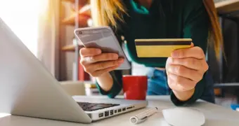 Налоговая Казахстана отслеживает движение средств на всех счетах граждан