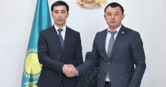 В Актау назначили нового главу спортивной школы по теннису