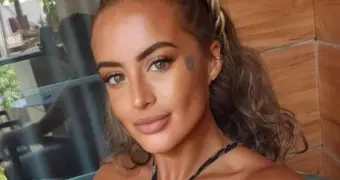 Собачья ревность из-за еды закончилась гибелью хозяйки