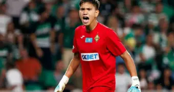 18-летний вратарь «Кайрата» получил в подарок автомобиль после матча с «Реалом» (видео)