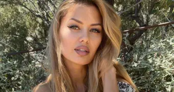 Виктория Боня уложила волосы с помощью Coca-Cola — эффект поразил фанатов