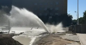 Крупный прорыв трубопровода сняли на ВИДЕО жители Актау