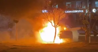 Автомобиль сгорел после ДТП в Актау