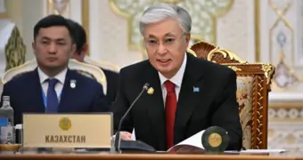 Токаев: Казахстан будет проводить последовательную работу по укреплению статуса казахского языка как государственного