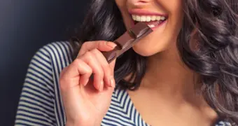 Шоколад против осенней хандры: совет психолога