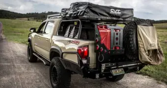 Toyota хочет встроить дроны во внедорожники