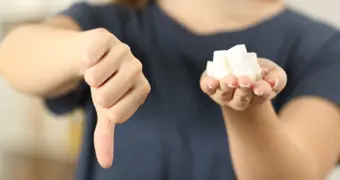 Как отказ от сахара влияет на организм