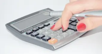 Малый бизнес Актау под угрозой: новое налоговое законодательство вынуждает предпринимателей уходить с упрощёнки