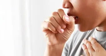 До перелома ребер: врачи предупредили об опасном инфекционном заболевании