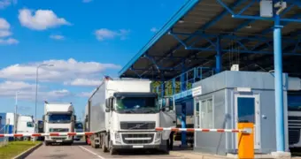 Россия обвиняет Казахстан в тайном транзите санкционных грузов