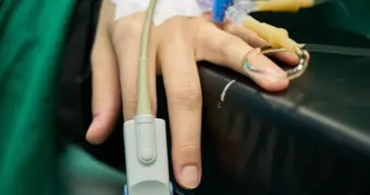 Врач объяснила, как действовать при подозрении на инсульт