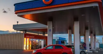 Воздух по цене бензина: счетчик крутит, а топлива нет - что происходит на заправках Qazaq Oil в Казахстане