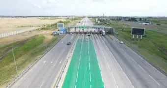 Платные дороги в разных странах мира: насколько дорого прокатиться по автобанам?