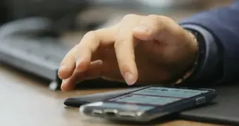 Вместо проверок - уведомления: Минфин будет «заглядывать» в мобильные переводы казахстанцев