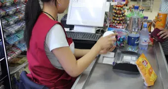 Миллионы могут остаться без работы: какие профессии заменит ИИ в Казахстане