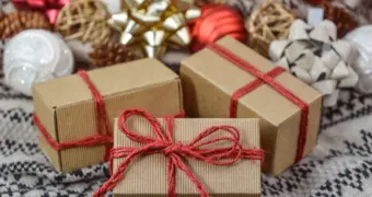 В Актау стартовал новогодний сбор подарков от «Клуба добряков»