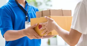 Казахстанцам придется платить 5% пошлины и 12% НДС за онлайн-покупки