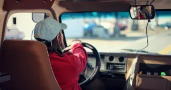 В Актау суд оправдал женщину, превысившую скорость ради спасения сына