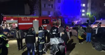 В Актау из-за пожара в двух многоэтажках эвакуировали 70 человек