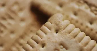 Печенье с посланием: сотрудники ДУИС в Мангистау пресекли пронос телефона в колонию