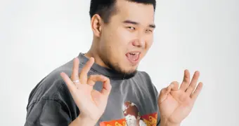 «Жены вам не мамы»: видео вайнера из Жанаозена завирусилось в Сети и набрало 3 млн просмотров