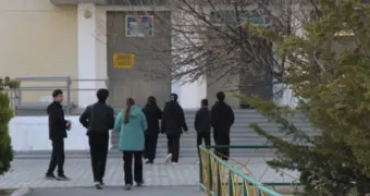 Как работают школы в Актау после сообщений с угрозами