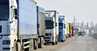 Транспортный коллапс: на границе Казахстана и Китая скопилось 1,5 тыс. грузовиков - что происходит