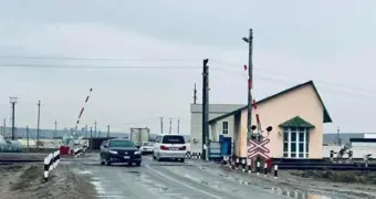 Жители села Шетпе возмутились временным закрытием проезда к больнице