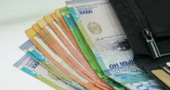 Ради денег: казахстанец «похоронил» отца и мать, чтобы получить материальную помощь от коллег