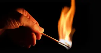 Вызов государству: поджог флага Казахстана вызвал волну арестов