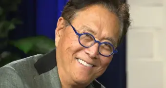 Автор бестселлера о финансовой грамотности признался в долге на 1,2 млрд долларов