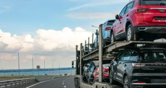 Таможня встала: тысячи автомобилей застряли на границе России и Казахстана из-за нового утильсбора