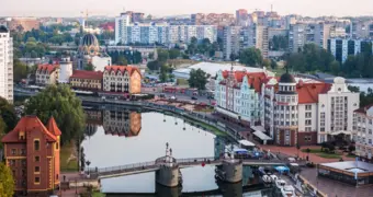 Почему немецкие пенсионеры рвутся в Калининград? Что им нужно в России, кроме денег