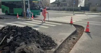 Разрушили и бросили: почему дорожные работы «заморозили» в Актау