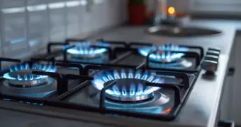 В Мангистау получателям соцпомощи предлагают скидку на газ