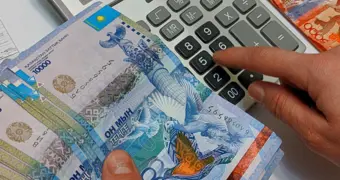 Правительство Казахстана не готово поднимать минимальную заработную плату как минимум до 2027 года
