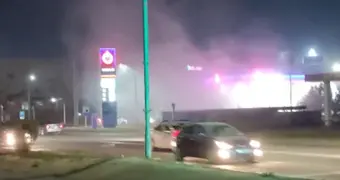 Машина горела у заправки в Актау