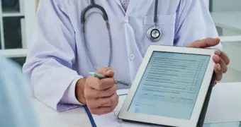 Больничный онлайн и 25 МРП: что реально изменилось в Казахстане